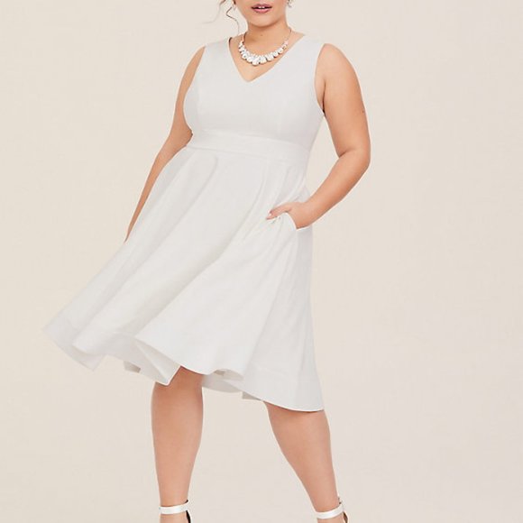 torrid Dresses & Skirts - NWT TORRID Ivory Dress with Pockets